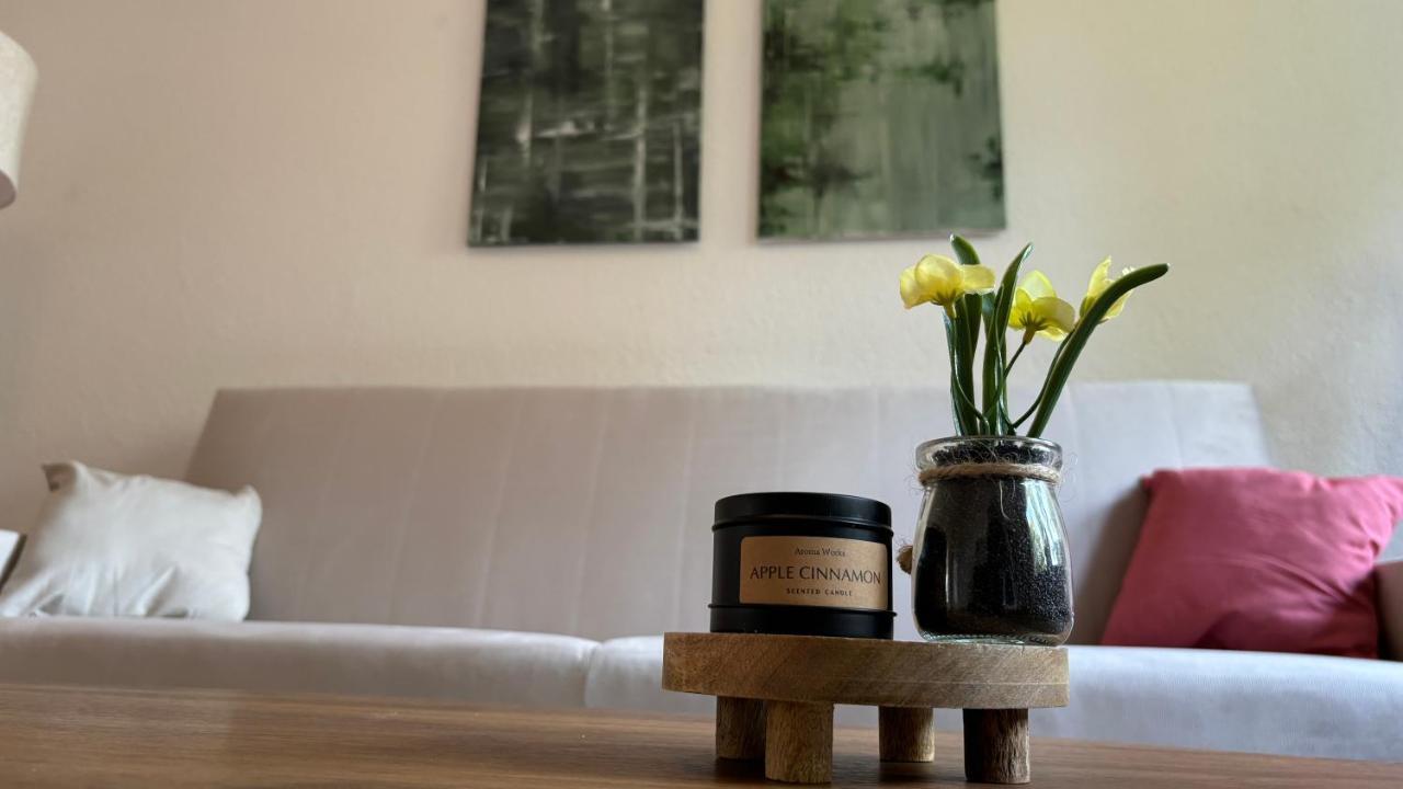 Bitterfelder Cityapartment Im Dichterviertel Екстер'єр фото