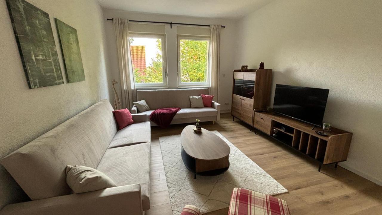 Bitterfelder Cityapartment Im Dichterviertel Екстер'єр фото